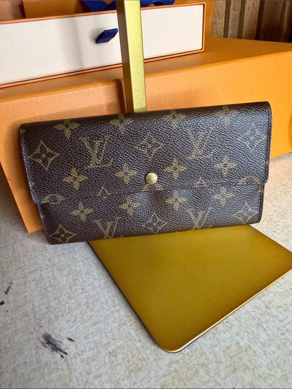 Louis Vuitton Monogram Sarah Wallet